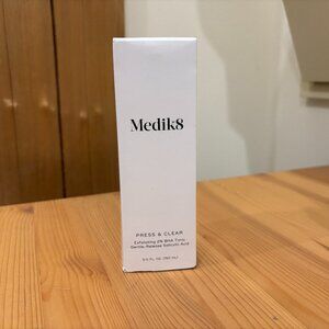 Medik8 Press & Clear Exfoliating 2% BHA Tonic - Full Size